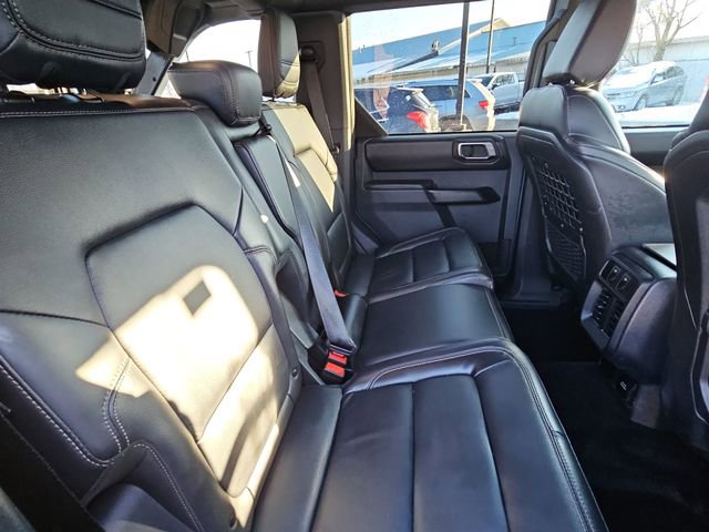 Used 2025 Ford Bronco Badlands image 27