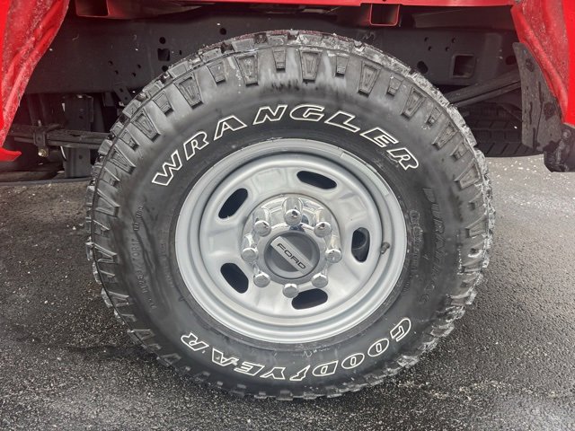 Certified 2024 Ford F250 XL w/ XL Off-Road Package image 40