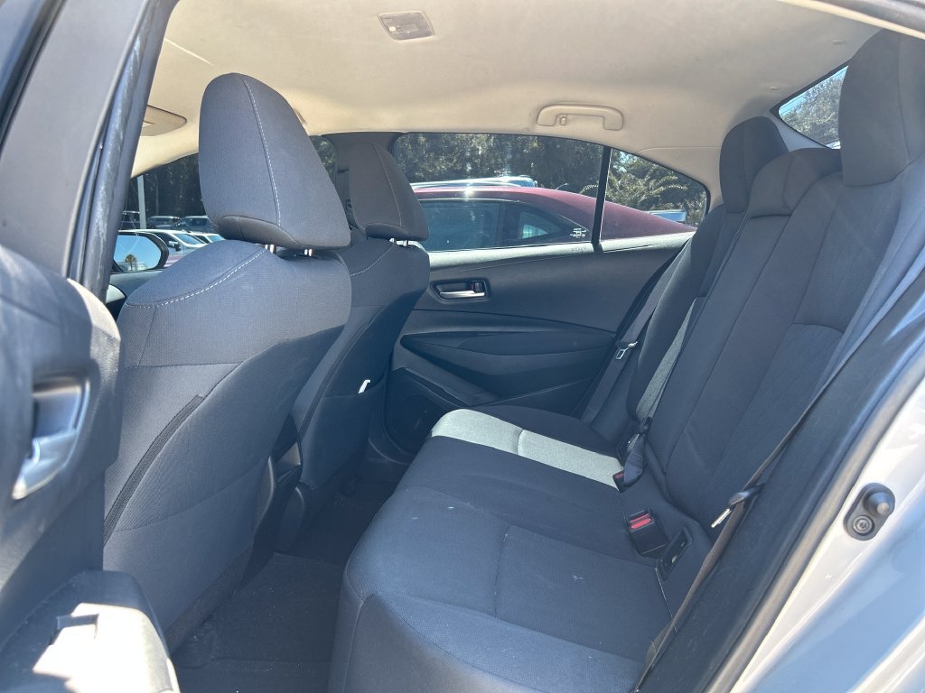 Used 2020 Toyota Corolla LE FWD image 13