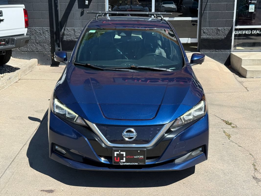 Used 2018 Nissan Leaf SL w/ SL Technology Package FWD image 4