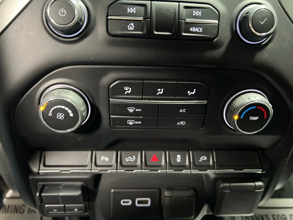 Used 2022 Chevrolet Silverado 2500 LT AWD/4WD image 36