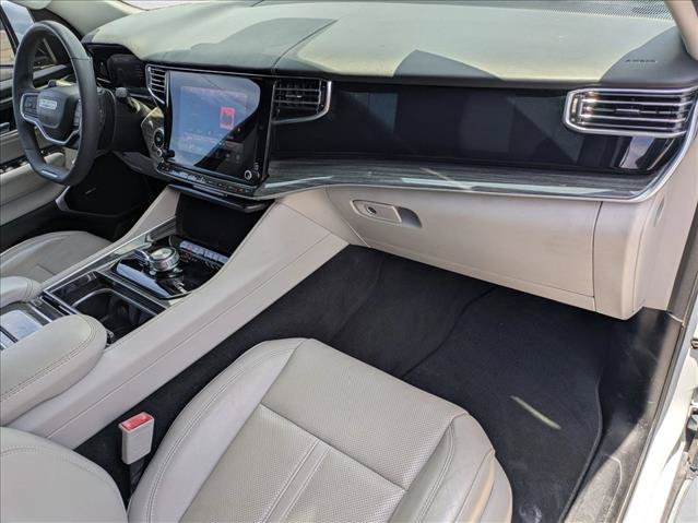 Used 2022 Jeep Wagoneer Series II w/ Premium Group I AWD/4WD image 21