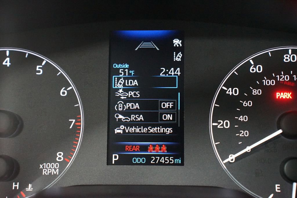 Certified 2025 Toyota Corolla LE image 16