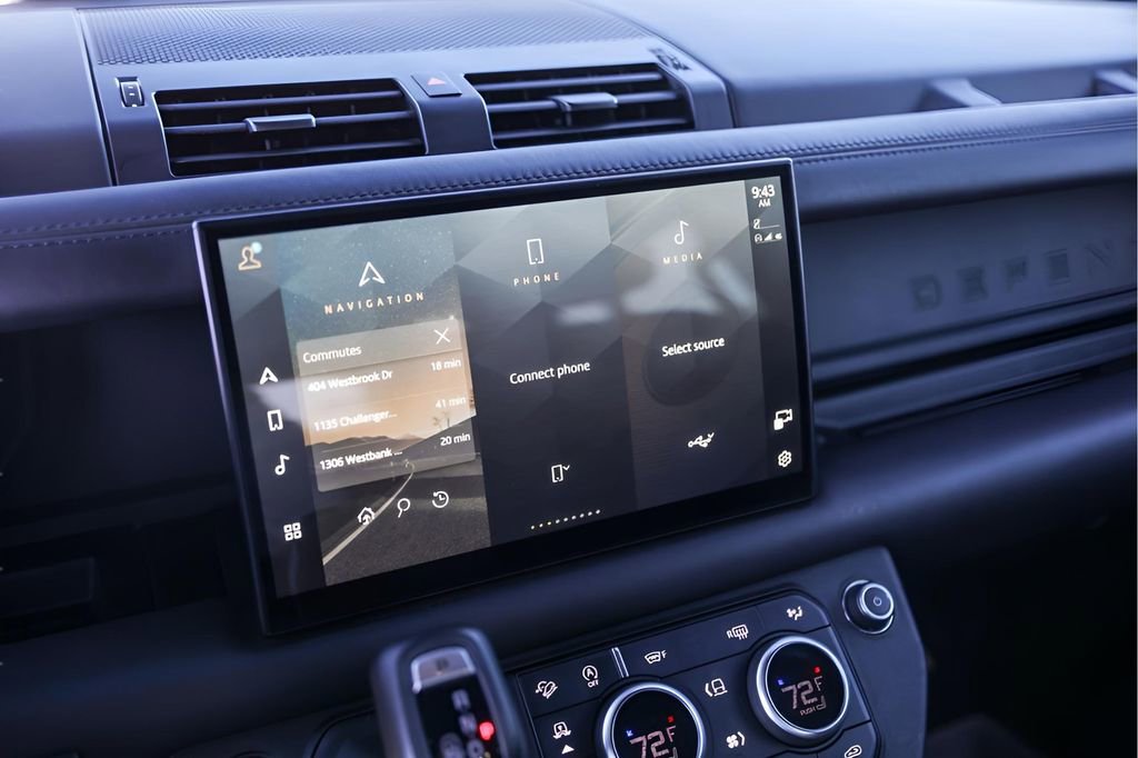 Used 2023 Land Rover Defender 110 V8 image 18