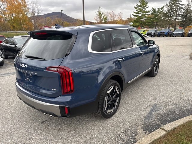 Used 2025 Kia Telluride S image 29