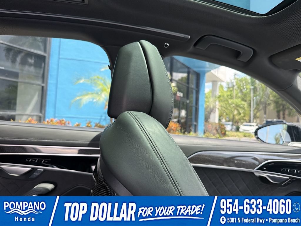 Used 2025 Audi S8 w/ Executive Package AWD/4WD image 19