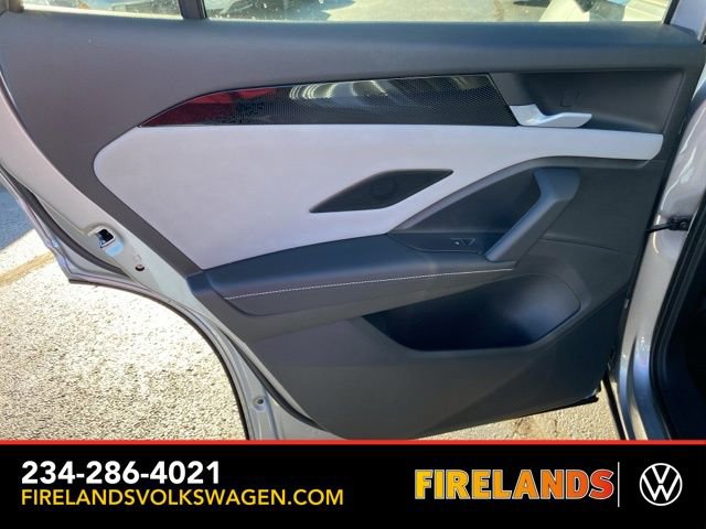 New 2025 Volkswagen Tiguan SE image 59