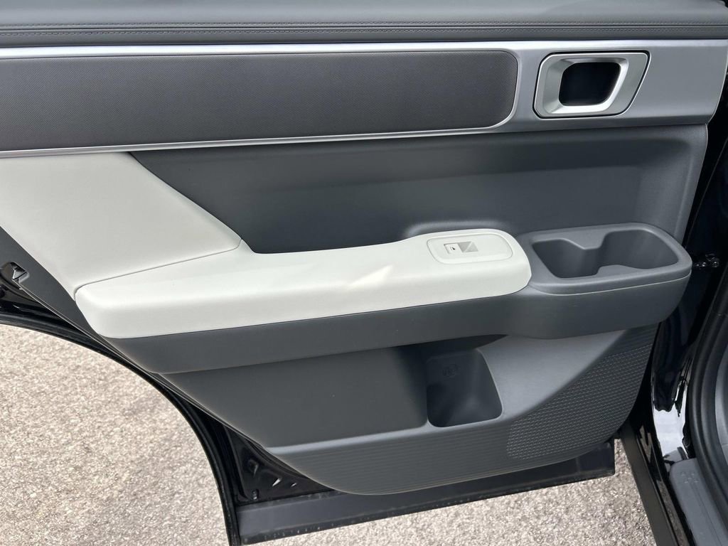 New 2026 Hyundai Santa Fe SE image 21