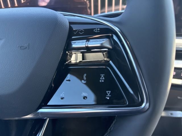 New 2026 Cadillac Lyriq Luxury w/ LPO, Floor Liner Package image 21
