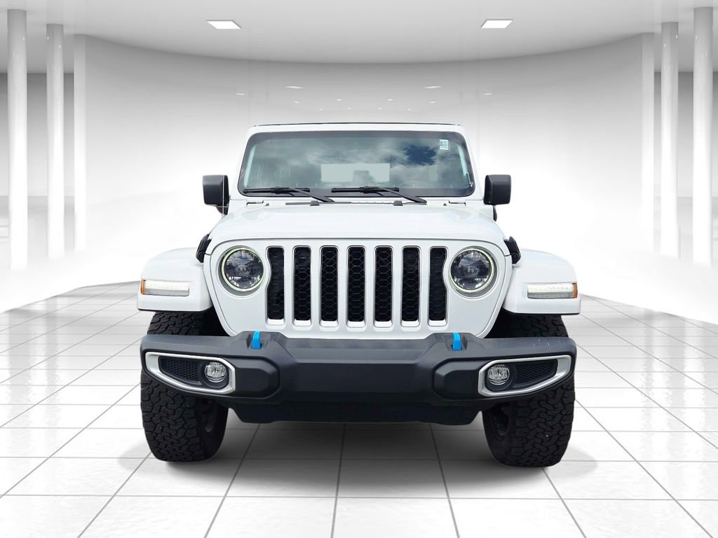 Used 2023 Jeep Wrangler Unlimited Sahara w/ Cold Weather Group AWD/4WD image 8
