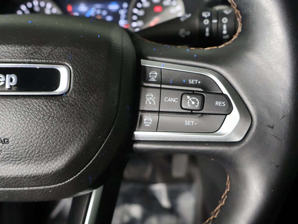 Used 2022 Jeep Compass Limited AWD/4WD image 38