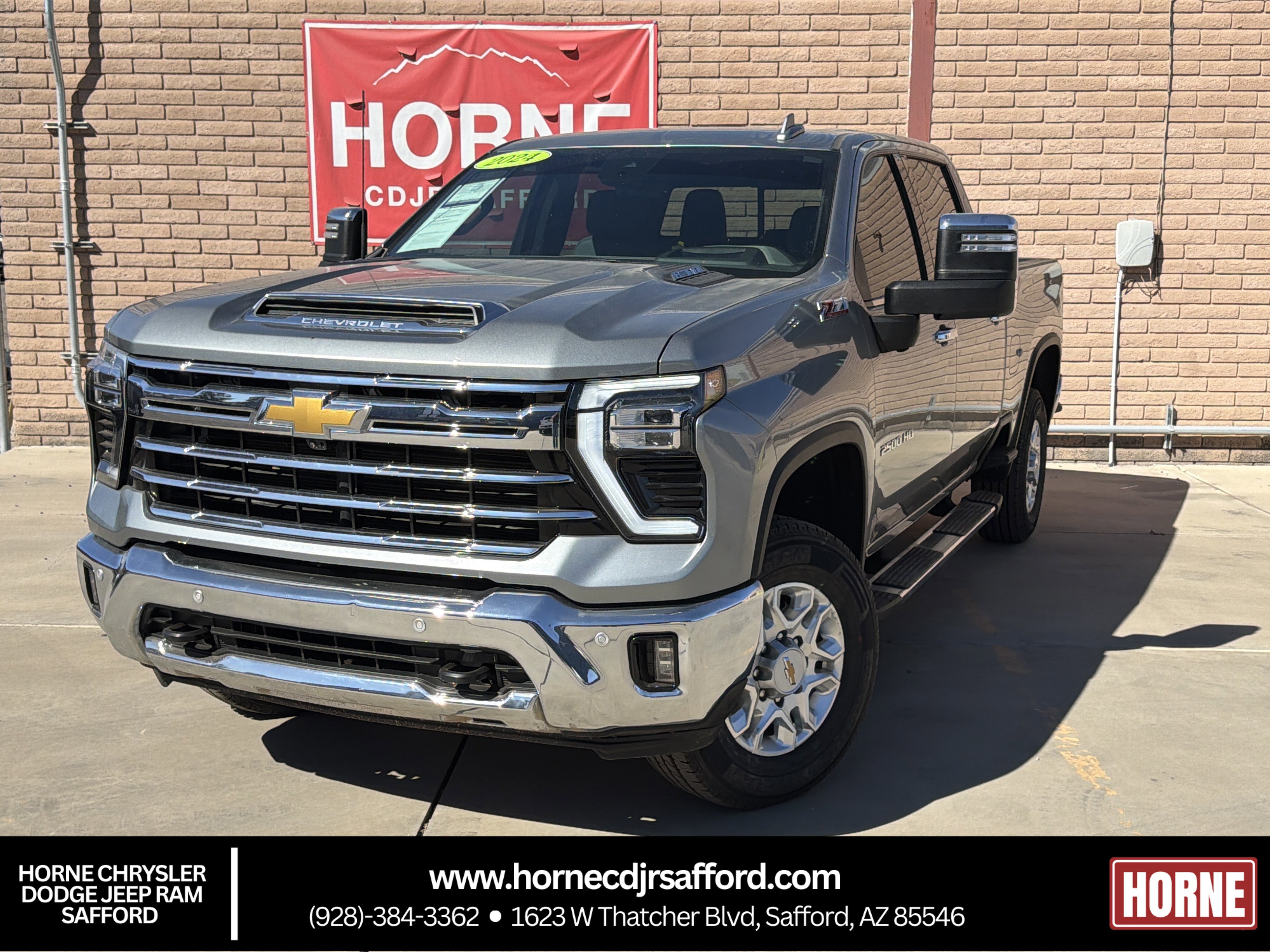 Used 2024 Chevrolet Silverado 2500 LTZ w/ LTZ Plus Package image 1
