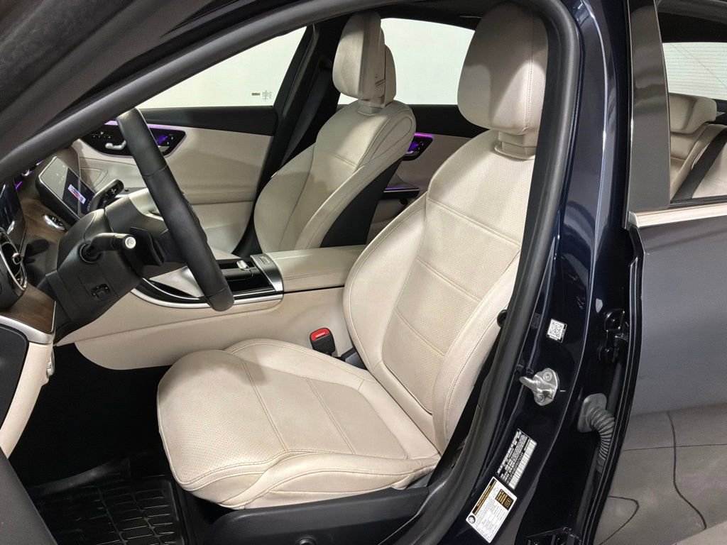 Used 2023 Mercedes-Benz C 300 4MATIC Sedan image 5