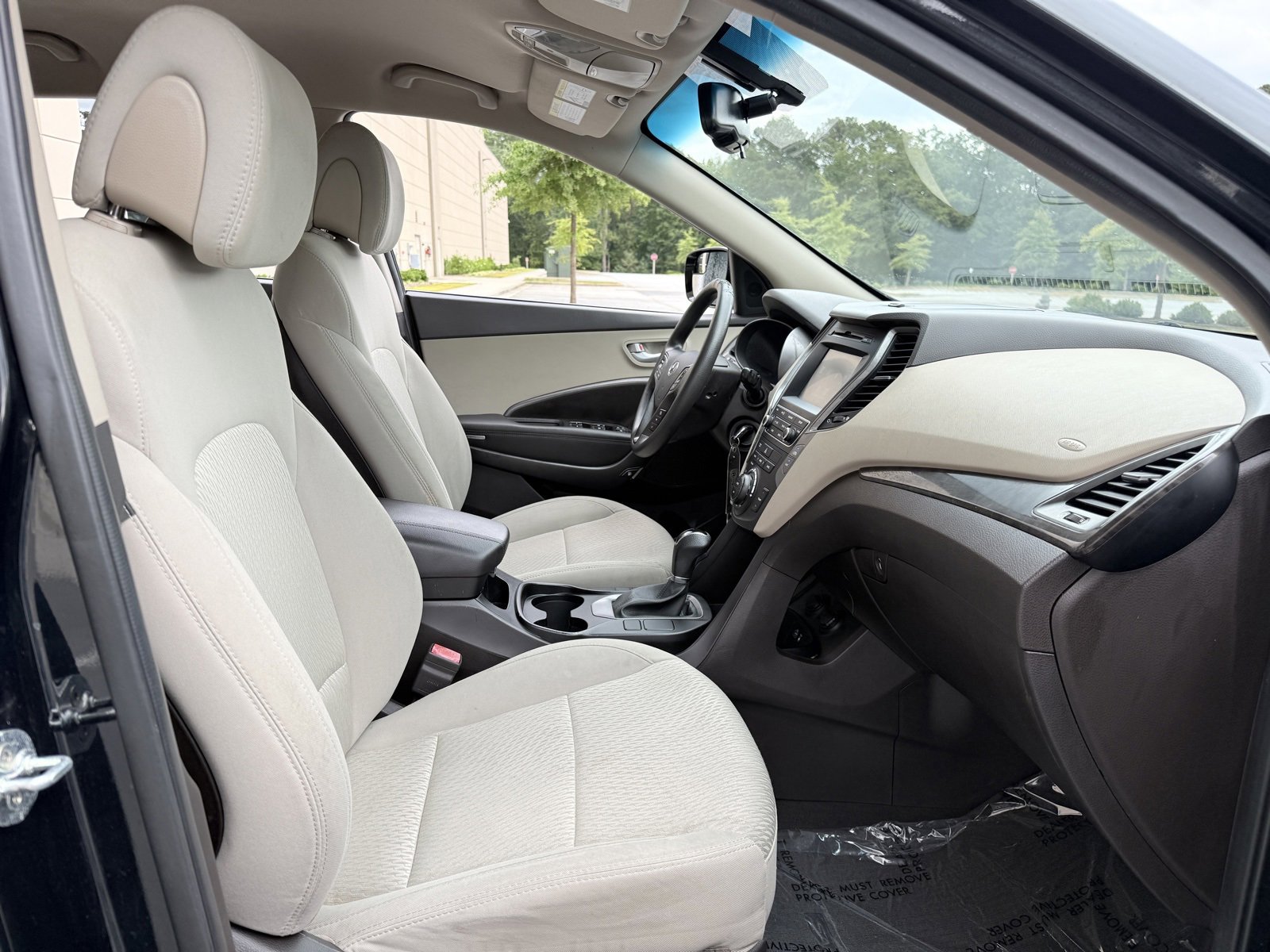 Used 2017 Hyundai Santa Fe Sport image 32