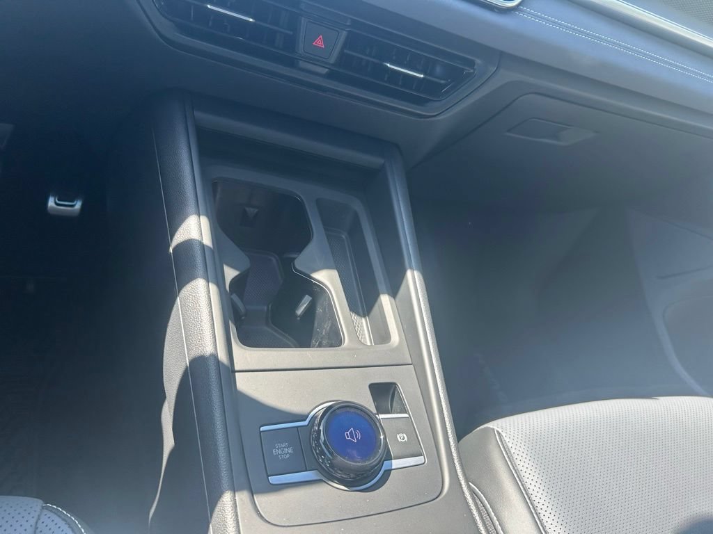 New 2026 Volkswagen Tiguan SE R-Line FWD image 60