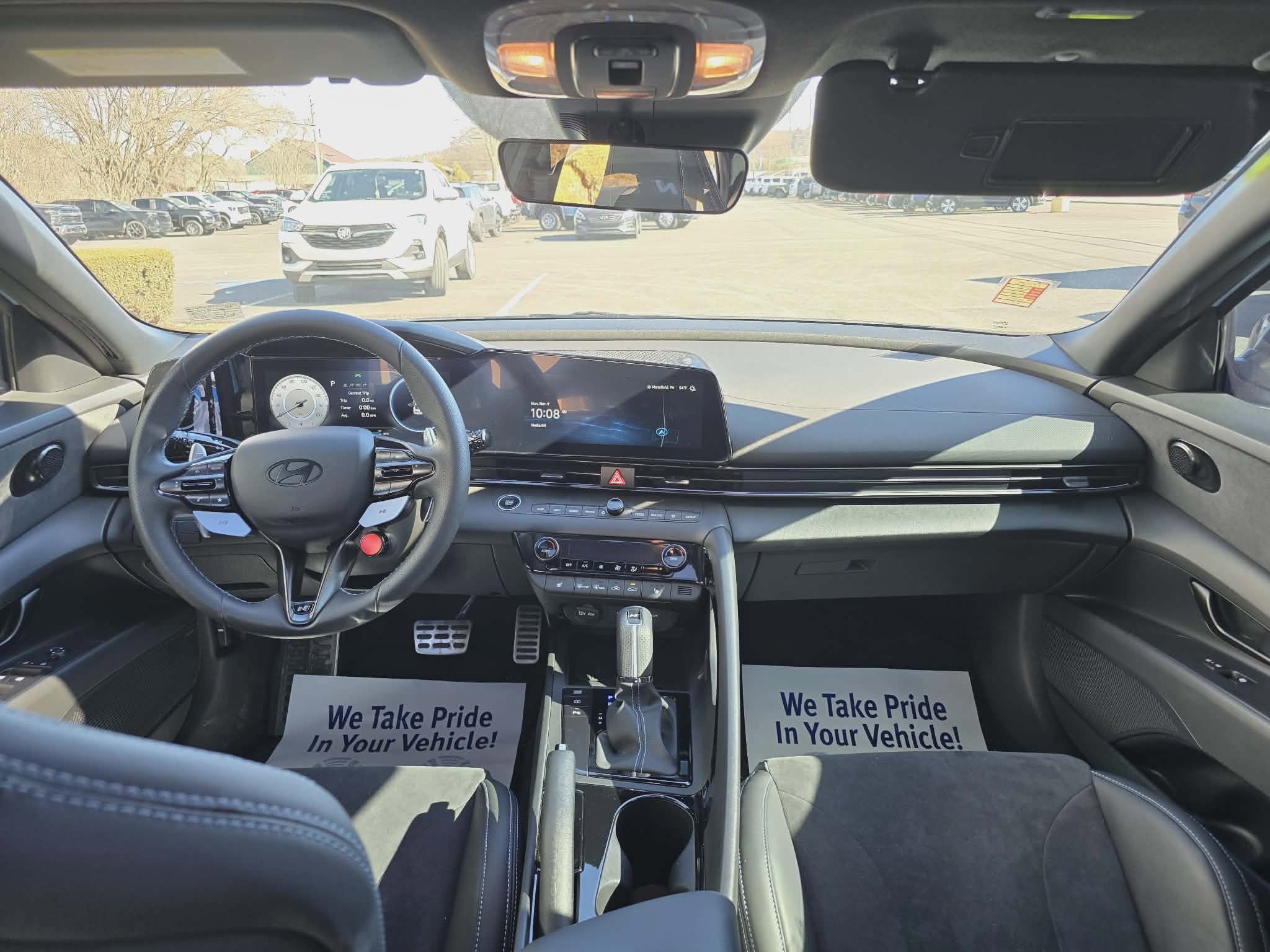 Used 2025 Hyundai Elantra N Base image 16