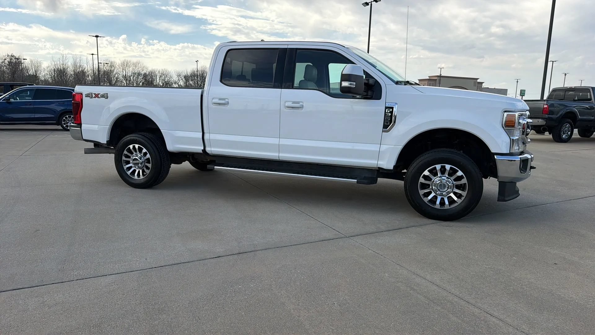 Used 2020 Ford F350 Lariat w/ Lariat Value Package AWD/4WD image 29
