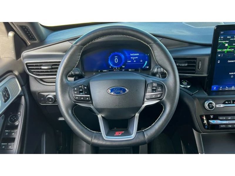 Used 2020 Ford Explorer ST w/ Premium Technology Package image 36