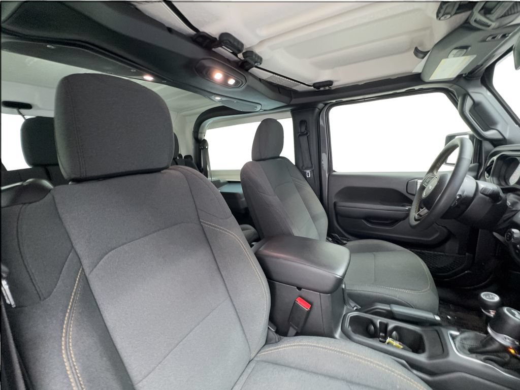 Used 2024 Jeep Wrangler Sport AWD/4WD image 21