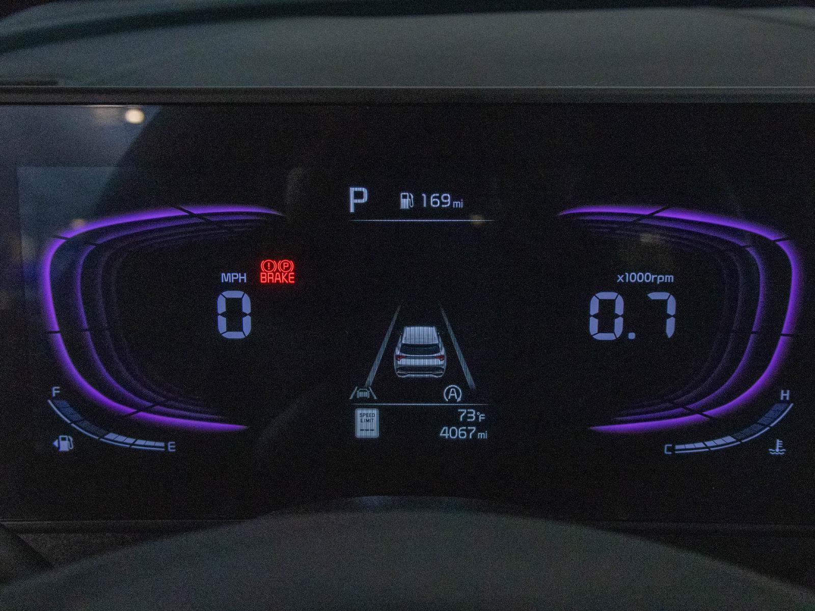 Used 2025 Kia Sportage EX w/ Premium Package FWD image 16