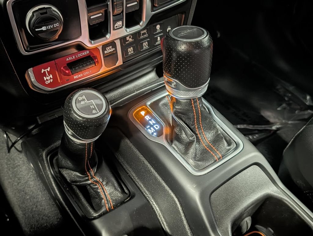 Used 2023 Jeep Gladiator Mojave AWD/4WD image 52
