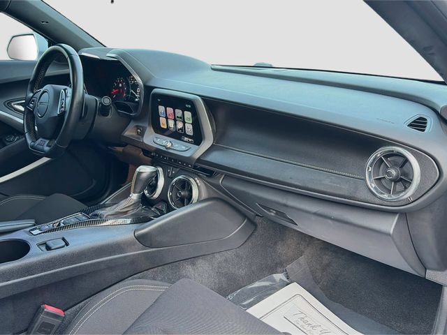 Used 2016 Chevrolet Camaro SS RWD image 27