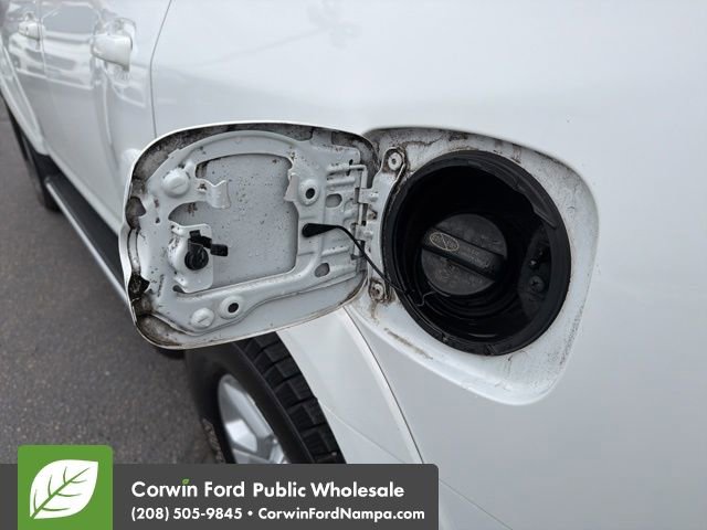 Used 2016 Toyota 4Runner SR5 Premium image 10