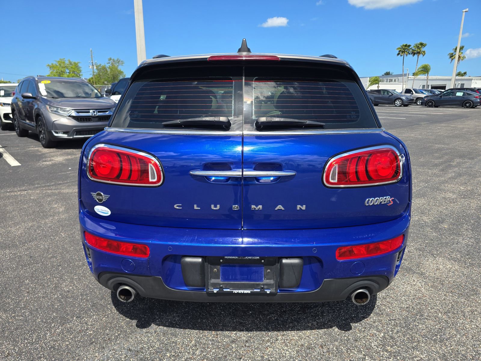 Used 2019 MINI Cooper Clubman S w/ Starlight Blue Edition image 5