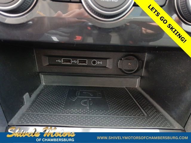 Used 2020 Volkswagen Tiguan SE R-Line w/ 3rd Row Seat Package image 26