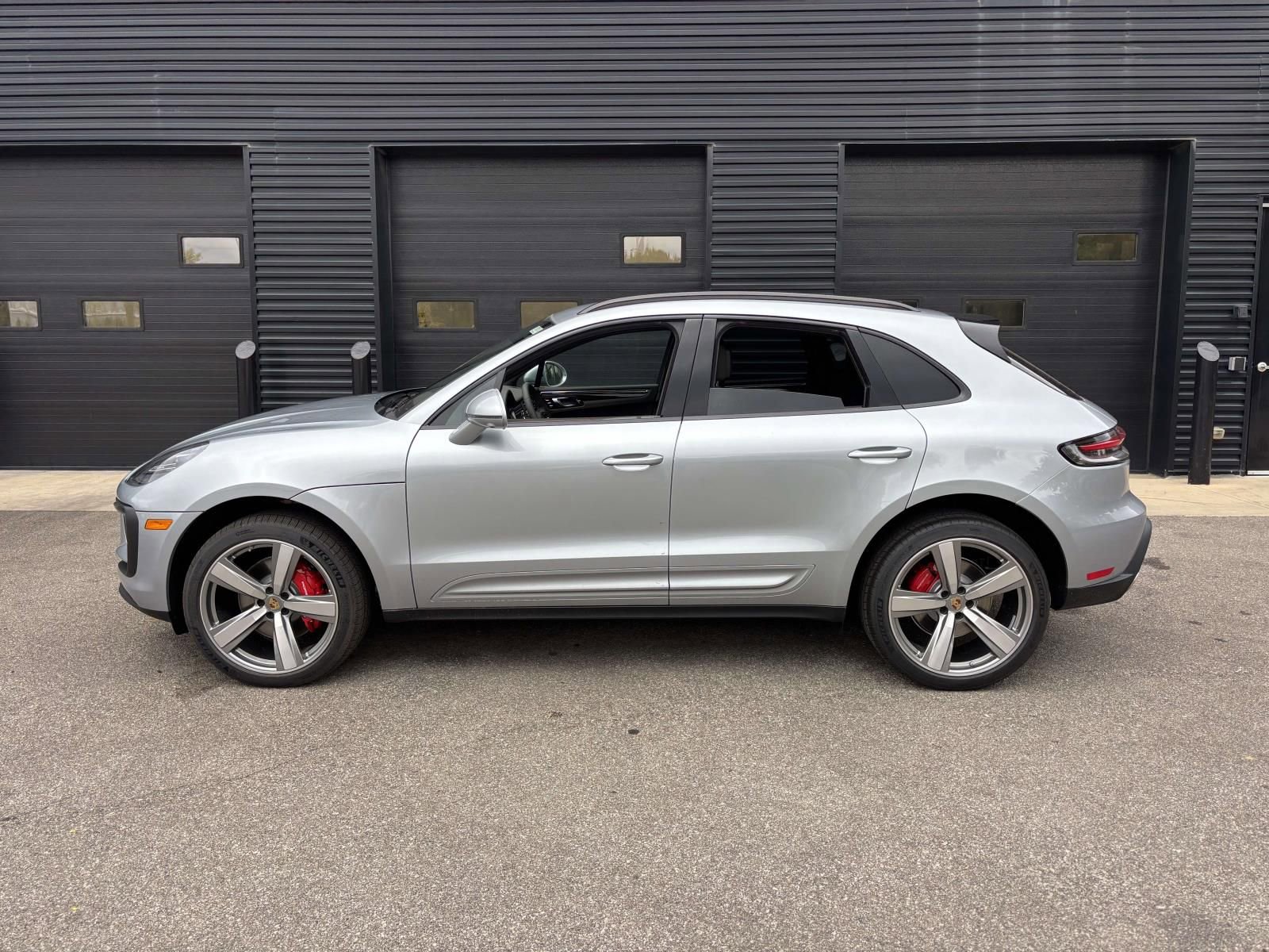 New 2026 Porsche Macan S image 2