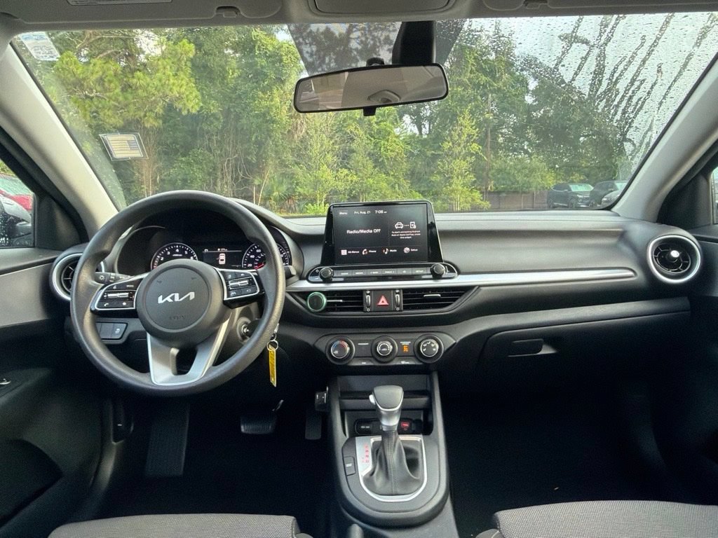Certified 2024 Kia Forte LXS FWD image 23