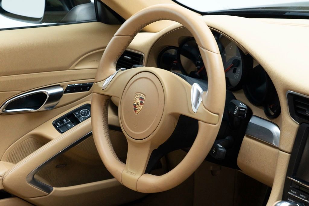 Used 2013 Porsche 911 Carrera 4S image 36