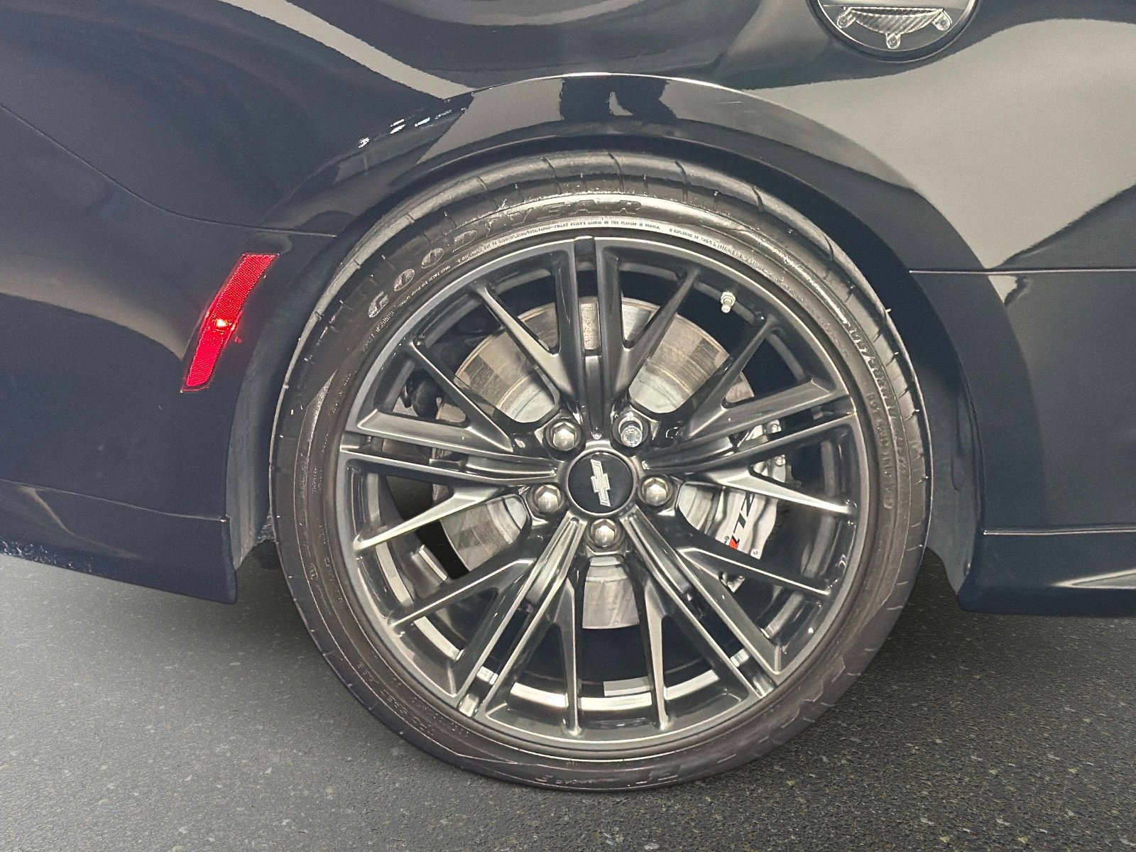 Used 2018 Chevrolet Camaro ZL1 w/ LPO, ZL1 Protection Package RWD image 18