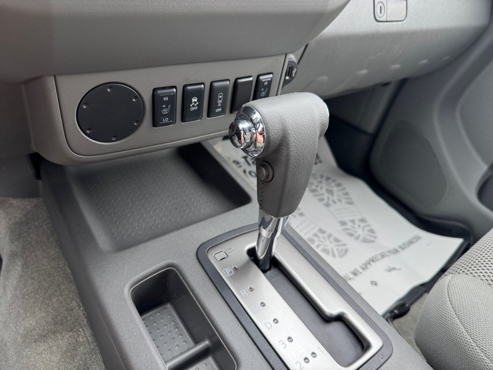 Used 2018 Nissan Frontier SV w/ Value Truck Package RWD image 7