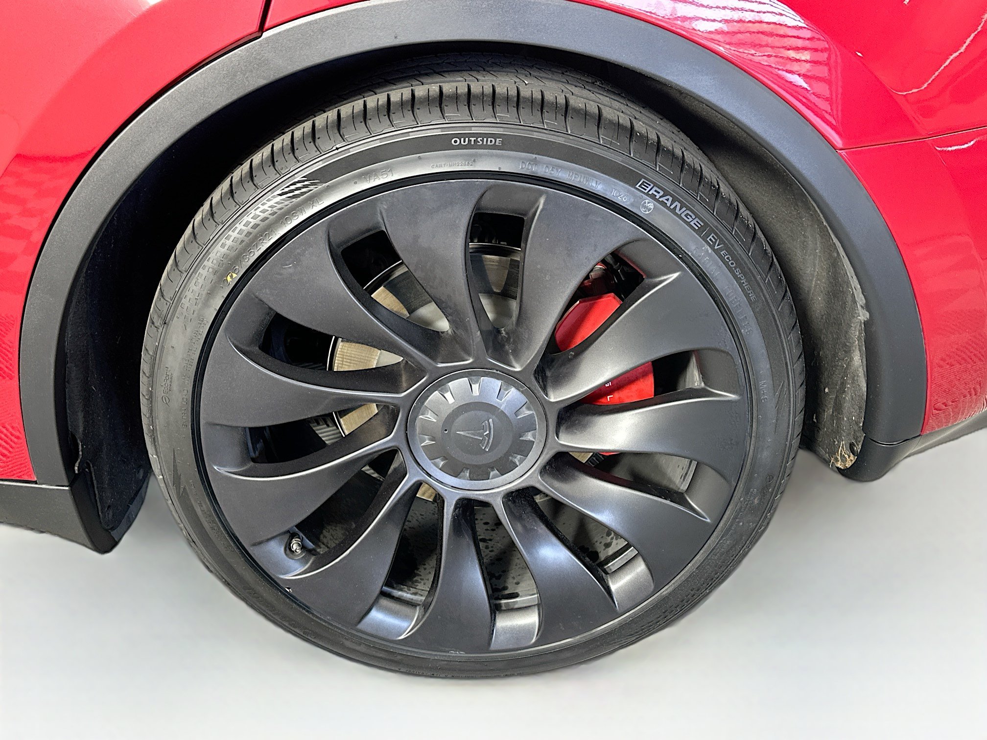 Used 2023 Tesla Model Y Performance AWD/4WD image 11