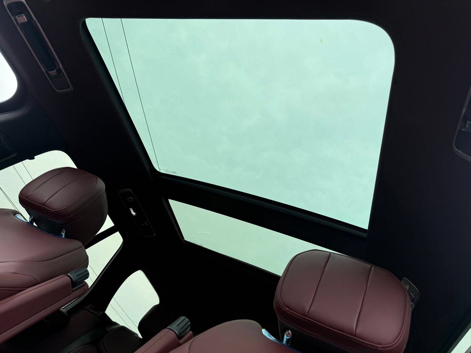 New 2026 Land Rover Range Rover SE AWD/4WD image 43