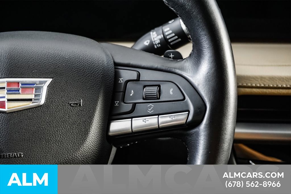 Used 2025 Cadillac XT4 Premium Luxury FWD image 28