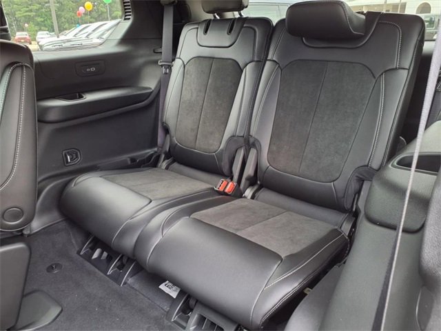 New 2025 Jeep Grand Cherokee L Altitude image 18