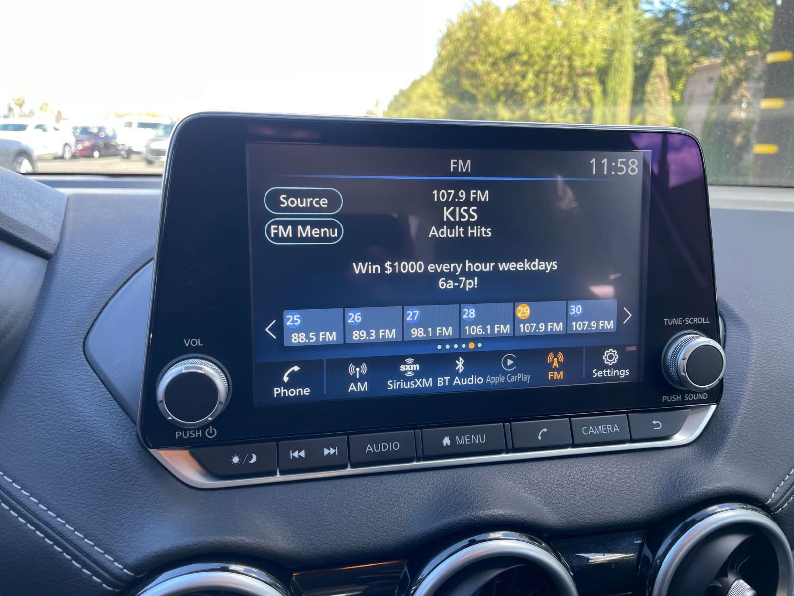 Used 2025 Nissan Sentra SV FWD image 20