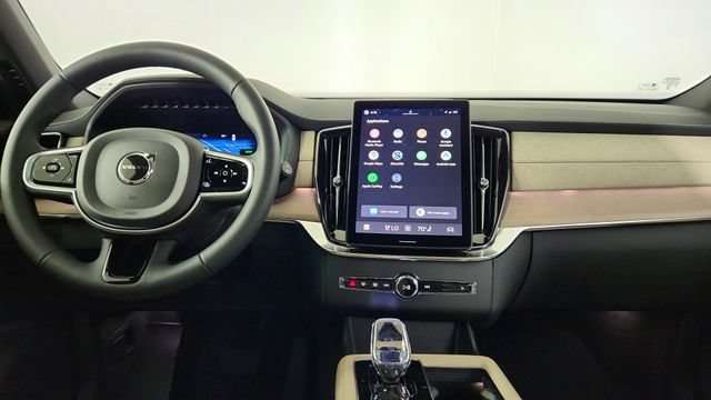 New 2026 Volvo XC90 T8 Plus w/ Protection Package Premier AWD/4WD image 26