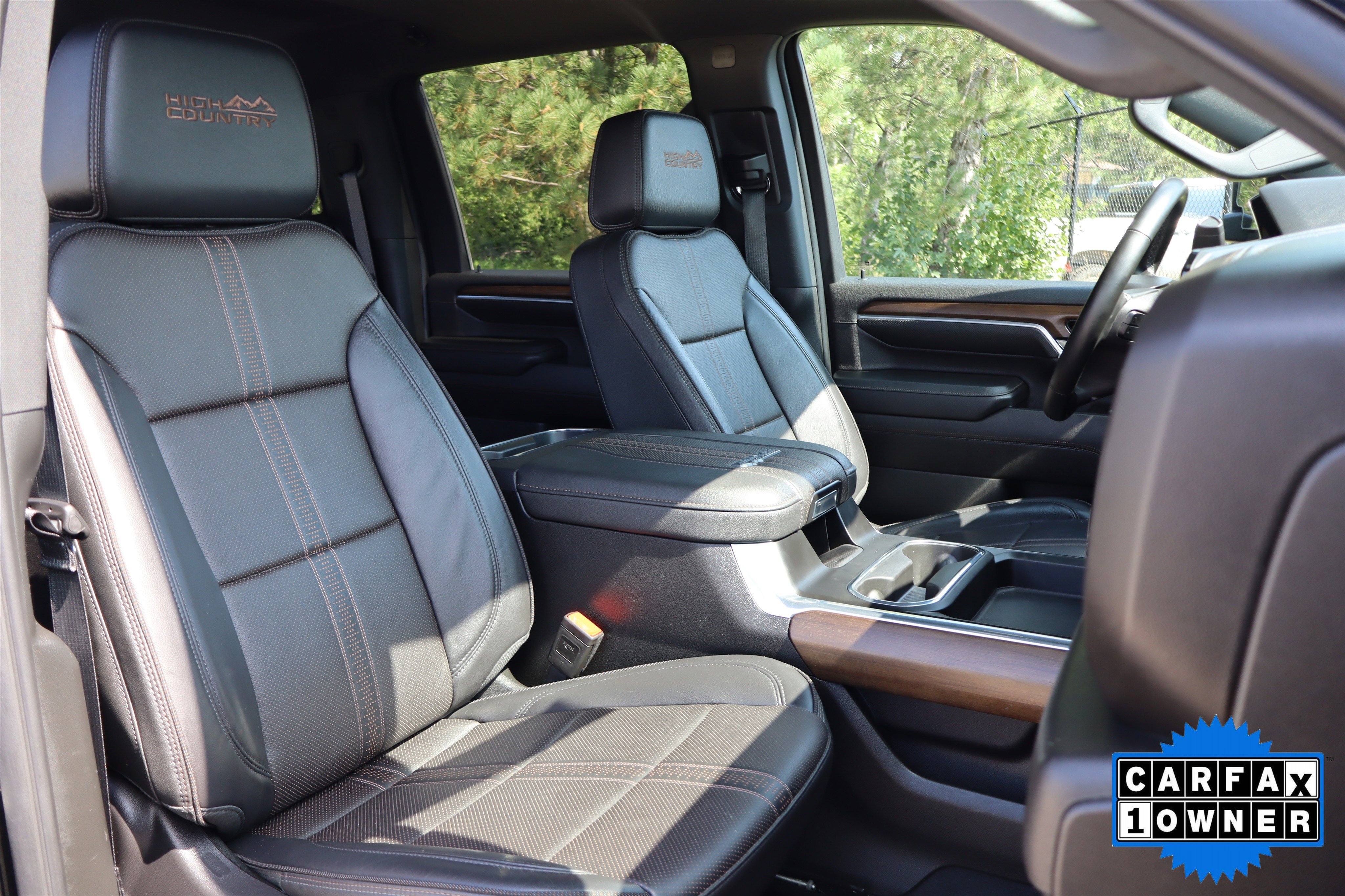 Used 2025 Chevrolet Silverado 2500 High Country w/ Technology Package image 20