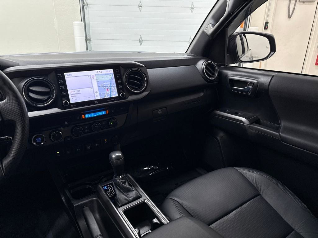 Used 2021 Toyota Tacoma TRD Off-Road w/ TRD Premium Off Road Package image 15