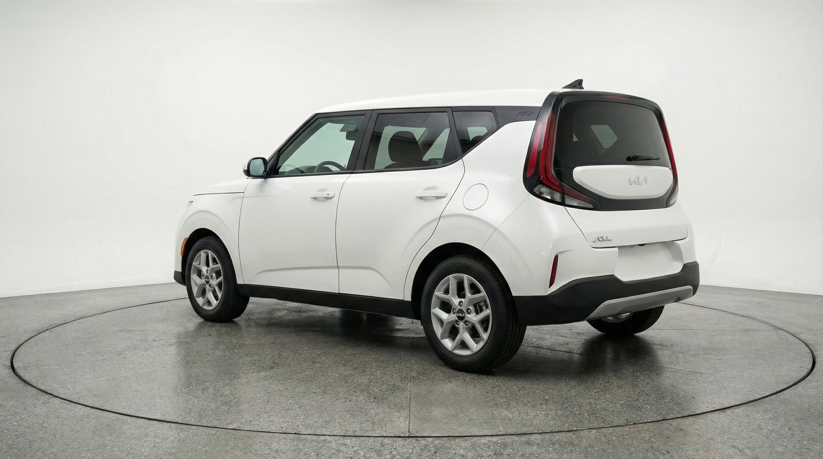 Used 2025 Kia Soul LX w/ LX Technology Package image 6