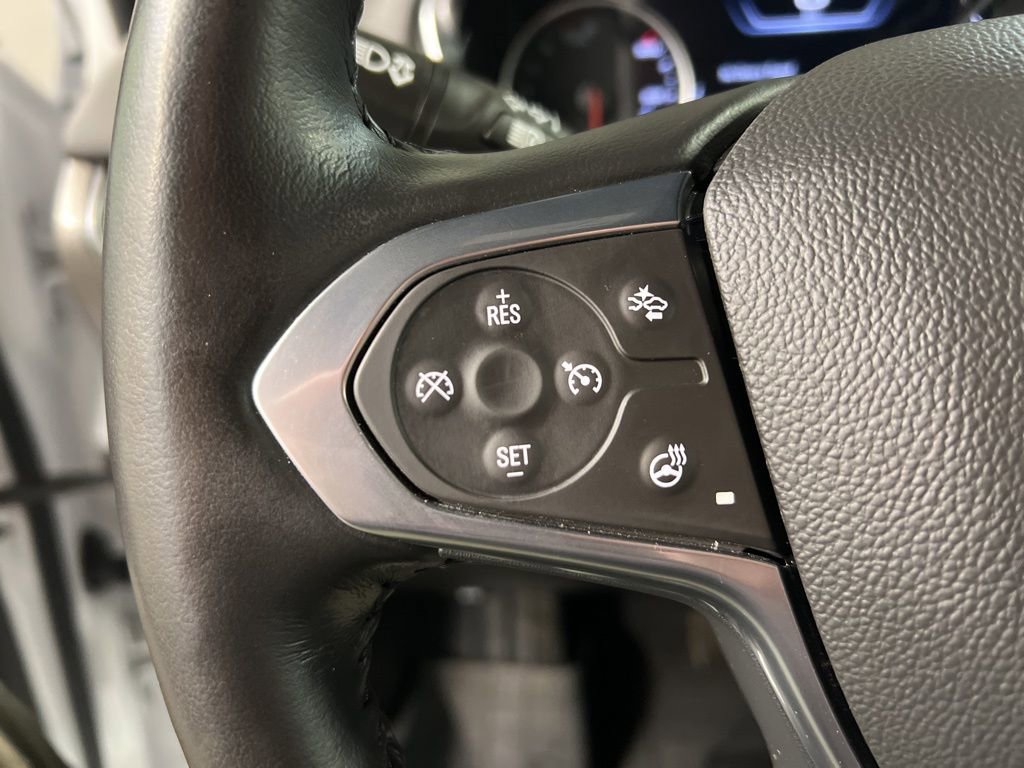 Used 2022 Chevrolet Traverse Premier AWD/4WD image 19