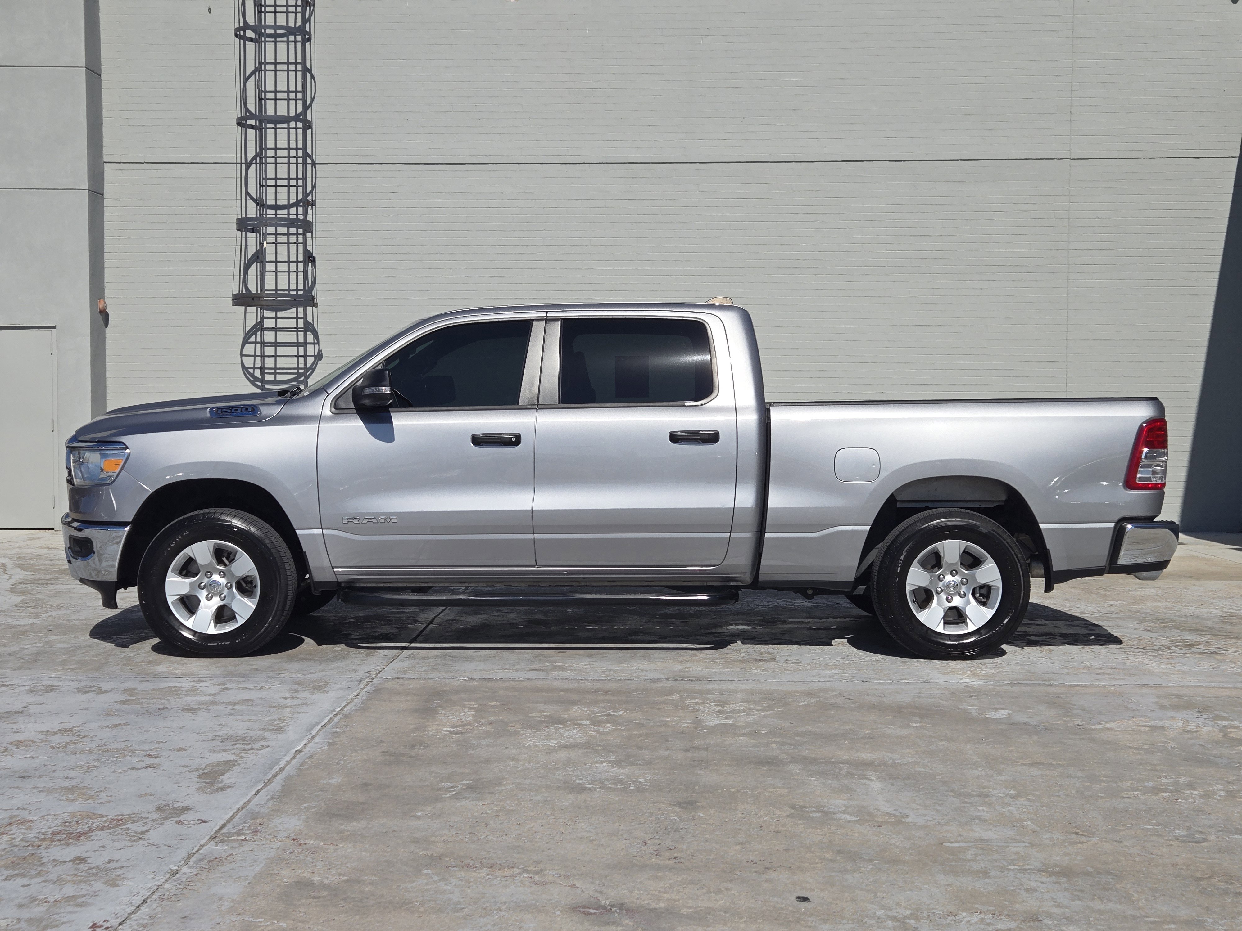 Used 2023 RAM 1500 Big Horn image 6