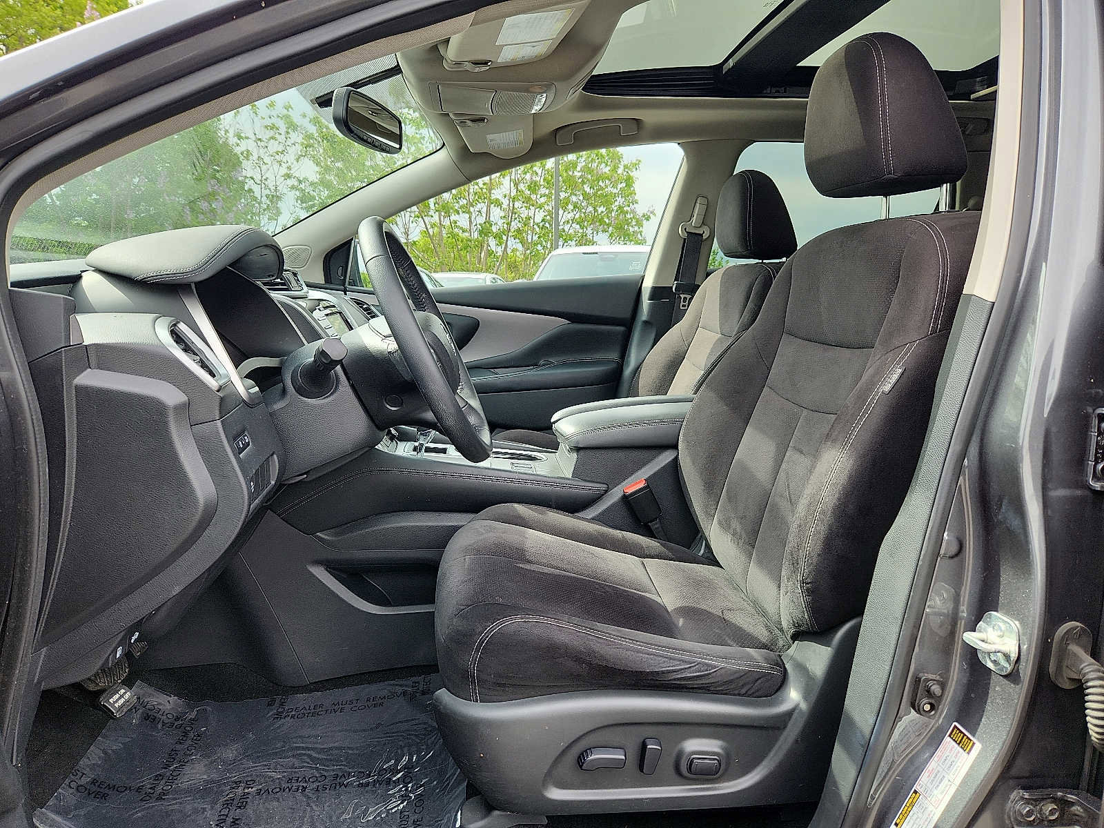 Used 2019 Nissan Murano SV w/ Premium Package AWD/4WD image 13