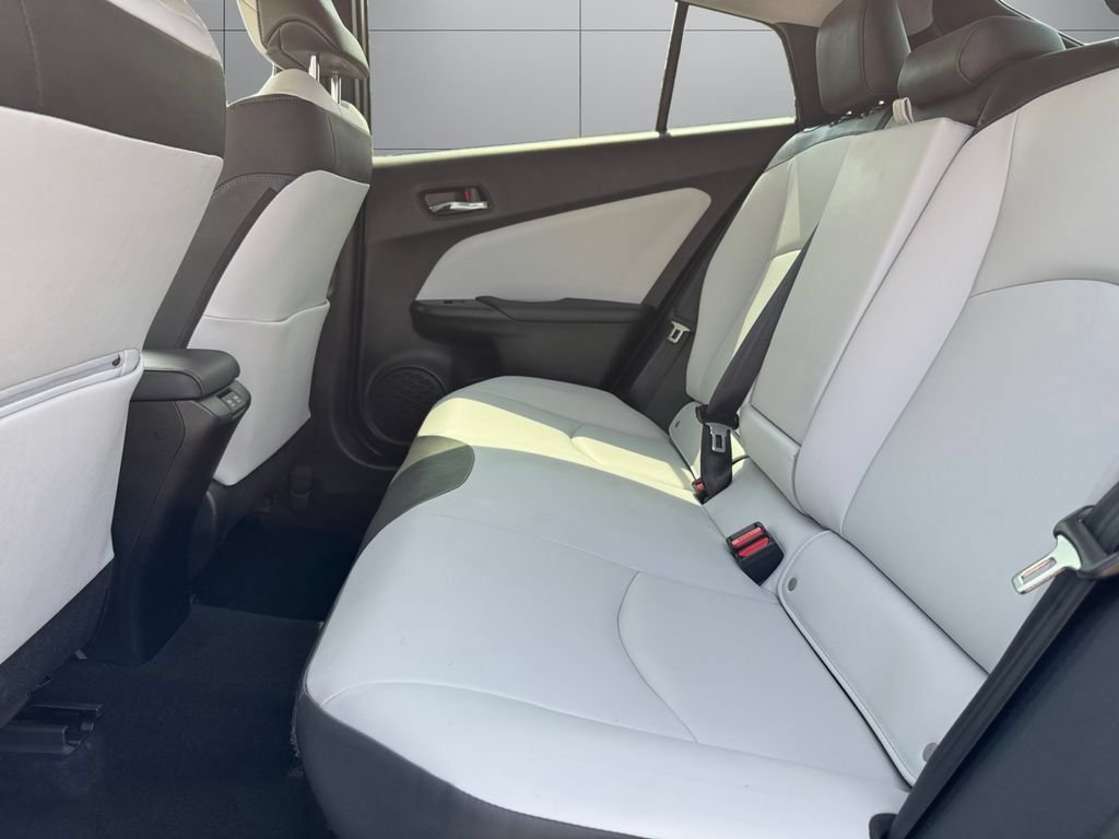 Used 2022 Toyota Prius XLE w/ Advanced Technology Package AWD/4WD image 16