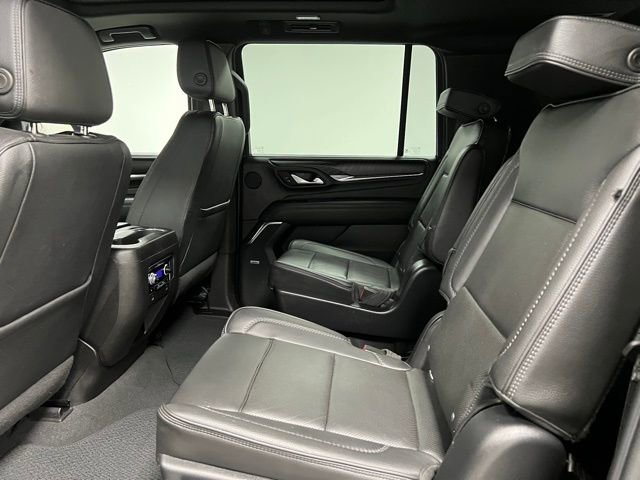 Used 2022 GMC Yukon XL Denali w/ Advanced Technology Package image 46