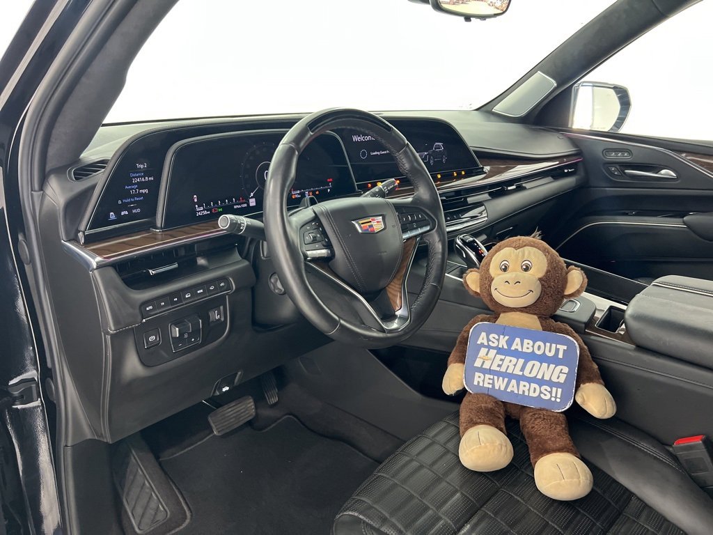 Used 2023 Cadillac Escalade Premium Luxury Platinum image 9