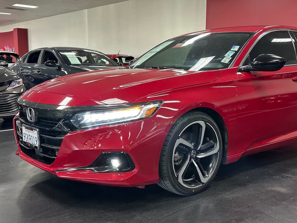 Used 2021 Honda Accord Sport image 11